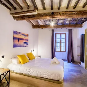  Appartement Paul De Vence : Le Charme De L'atypique