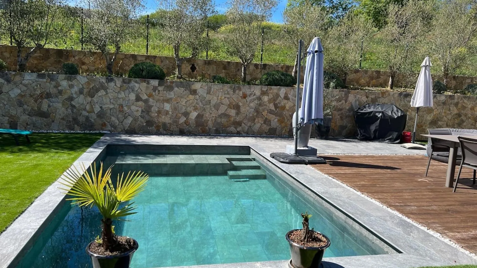 Villa With Pool In St Paul De Vence Saint-Paul-de-Vence